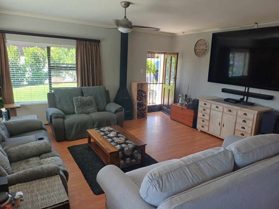 3 Bedroom Property for Sale in Rooi Rivier Rif Western Cape